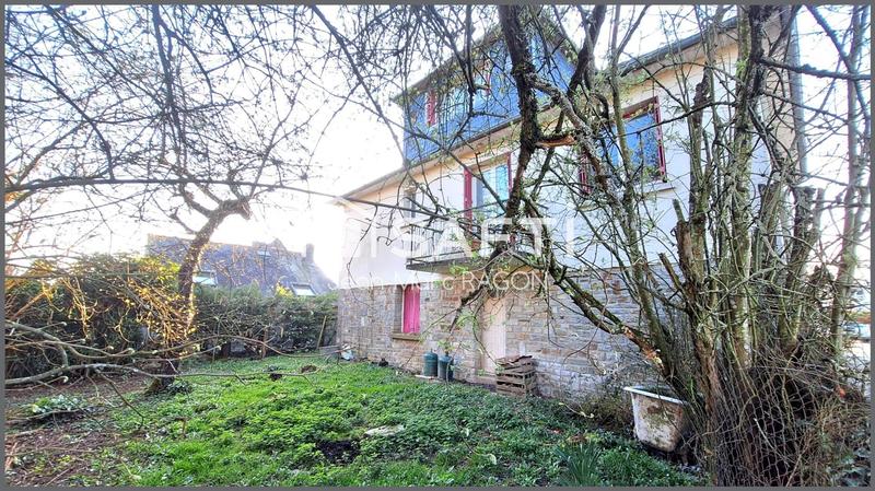 Maison - 99 m² - 6 pièces