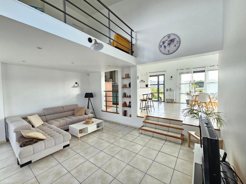 Maison - 115 m² - 4 pièces