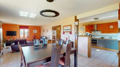 Villa - 250 m² - 7 pièces