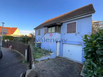 Maison - 82 m² - 5 pièces