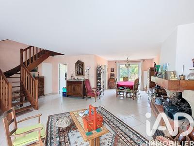 Maison - 169 m² - 6 pièces