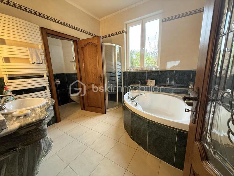 Maison d'architecte - 250 m² - 6 pièces