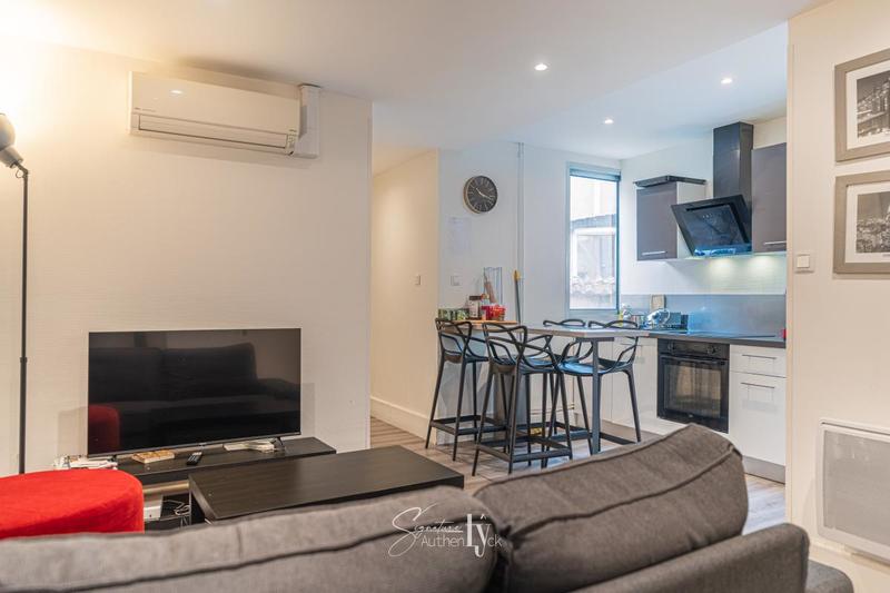 Appartement - 100 m² - 4 pièces