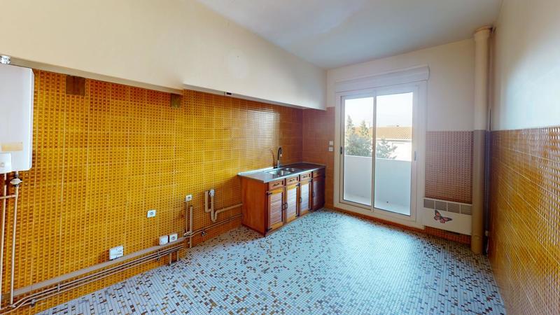 Appartement - 99 m² - 4 pièces