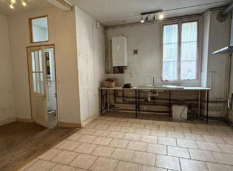 Maison - 95 m² - 3 pièces