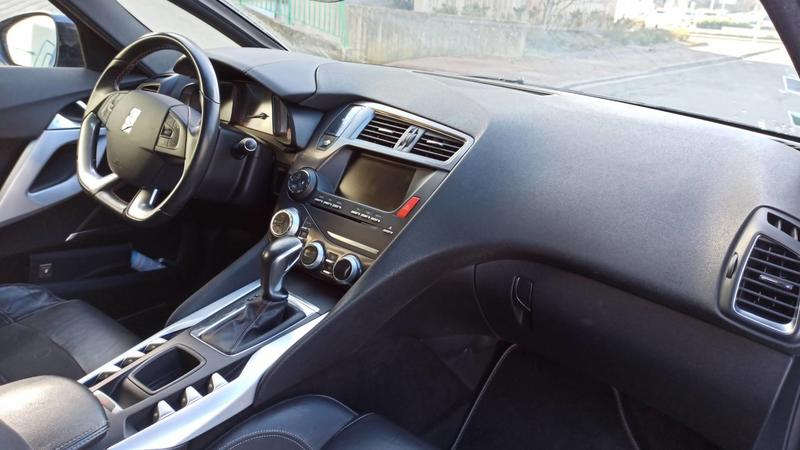 Ds Ds 5 2.0 BlueHDi 180 Eat6 Performance Line