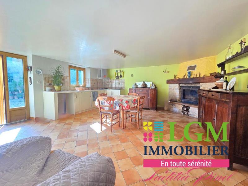 Maison - 200 m² - 7 pièces