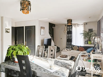 Maison - 87 m² - 5 pièces