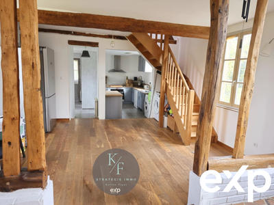 Maison ancienne - 195 m² - 8 pièces