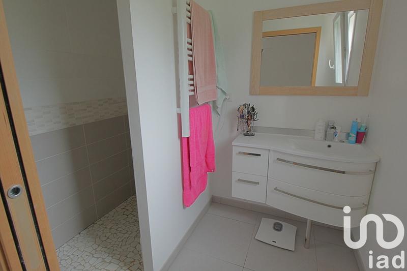 Maison - 165 m² - 8 pièces