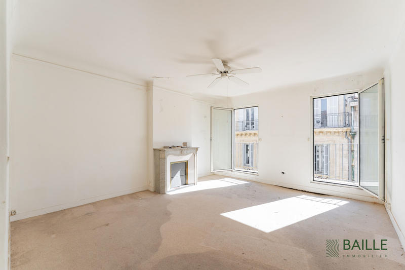 Appartement - 228 m² - 5 pièces