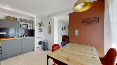 Appartement - 91 m² - 6 pièces