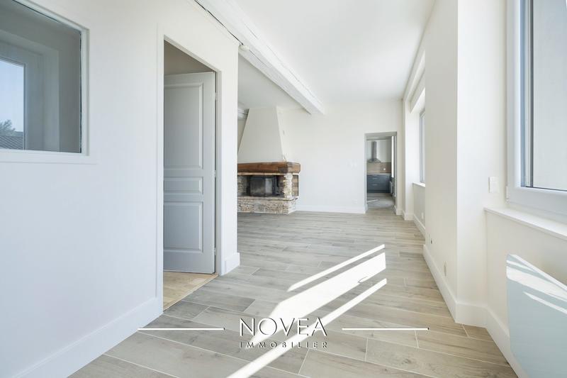 Appartement - 102 m² - 3 pièces