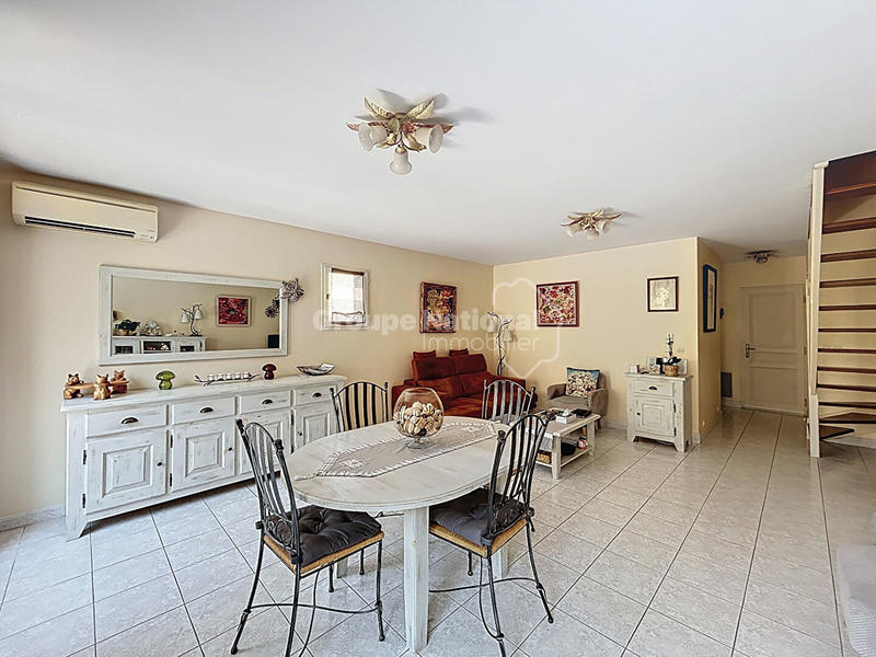 Maison - 88 m² - 4 pièces