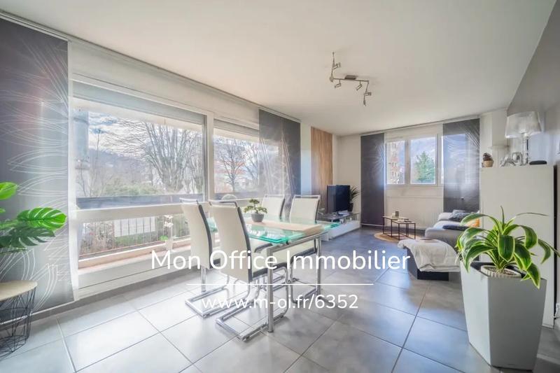 Appartement - 83 m² - 4 pièces