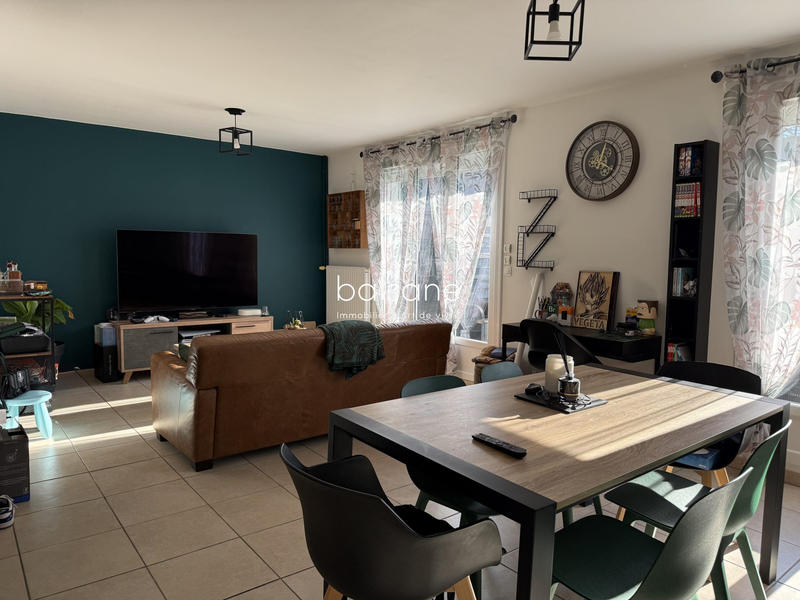 Maison - 90 m² - 5 pièces