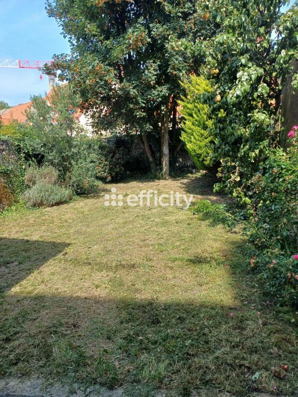 Maison - 143 m² - 7 pièces