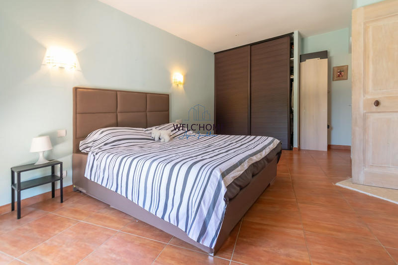 Maison - 153 m² - 5 pièces