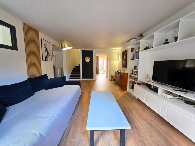 Maison - 121 m² - 4 pièces