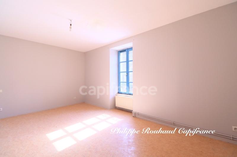 Maison - 220 m² - 11 pièces