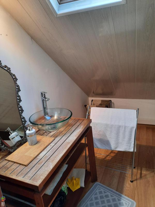 Villa - 246 m² - 8 pièces