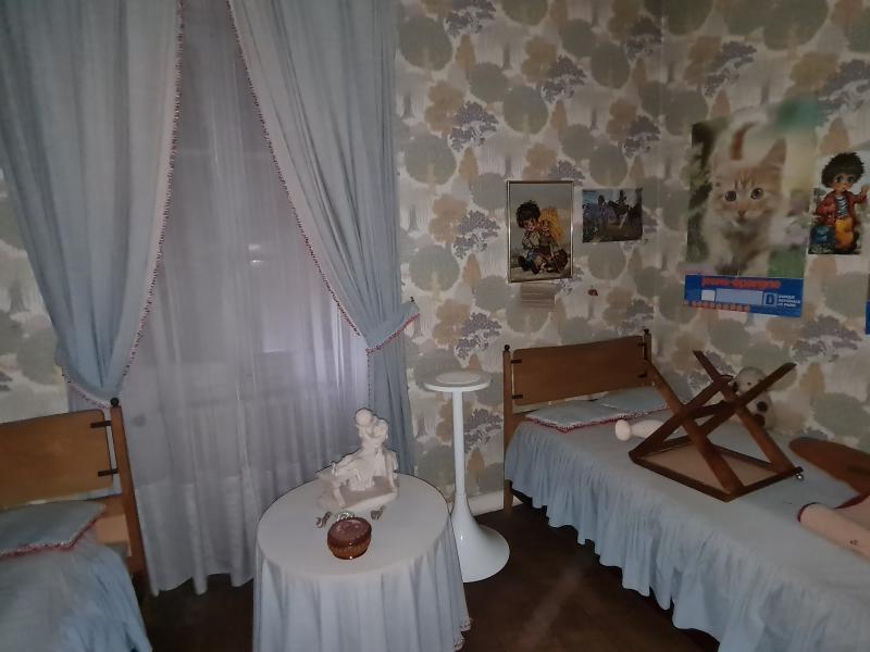 Maison - 200 m² - 11 pièces