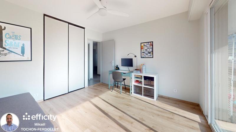 Appartement - 89 m² - 4 pièces