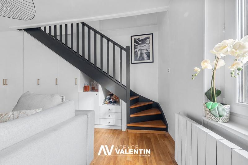 Appartement - 112 m² - 6 pièces