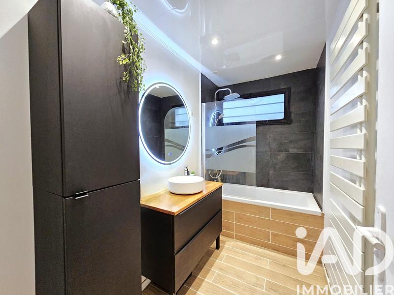 Maison - 110 m² - 6 pièces