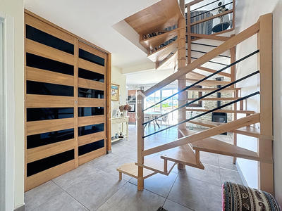 Villa - 136 m² - 6 pièces