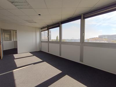 Bureau - 491 m²