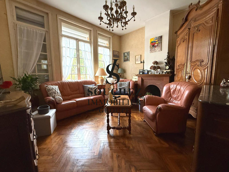 Maison ancienne - 137 m² - 6 pièces