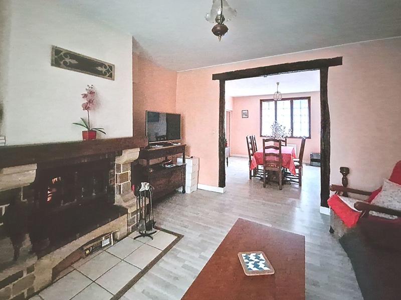 Maison - 122 m² - 5 pièces
