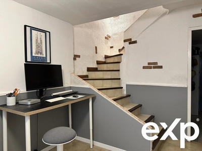 Maison traditionnelle - 75 m² - 4 pièces