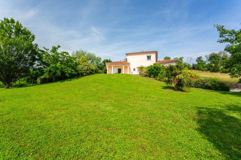 Maison - 134 m² - 6 pièces