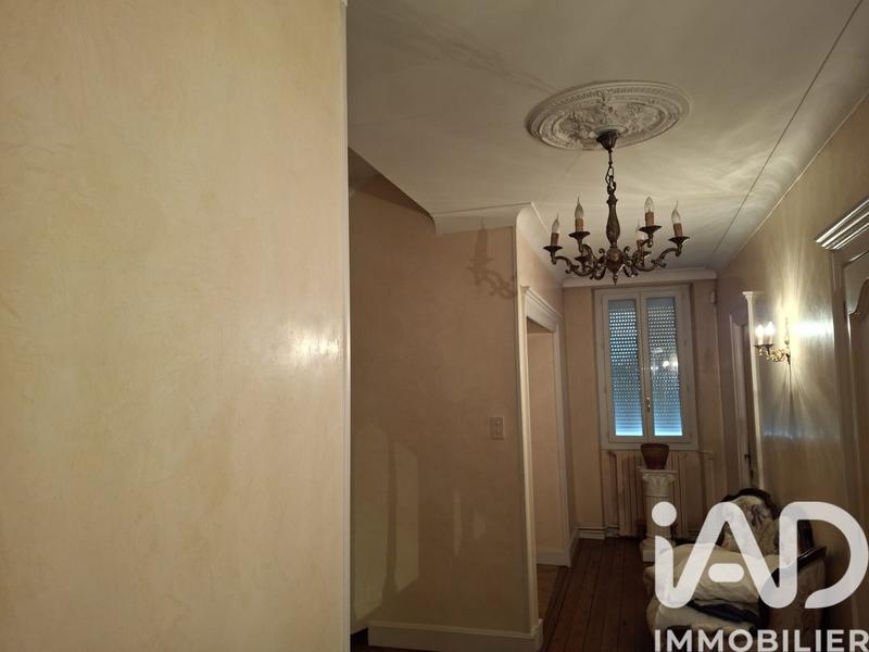 Maison - 248 m² - 7 pièces