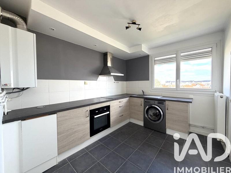 Appartement - 64 m² - 3 pièces