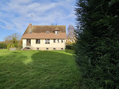 Maison traditionnelle - 150 m² - 5 pièces