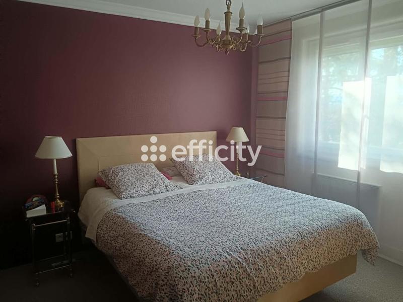 Villa - 203 m² - 7 pièces