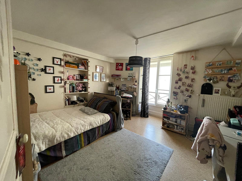 Immeuble - 9 pièces