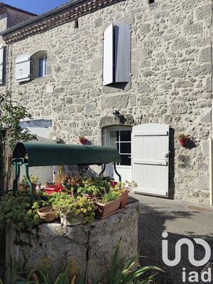 Maison - 168 m² - 3 pièces