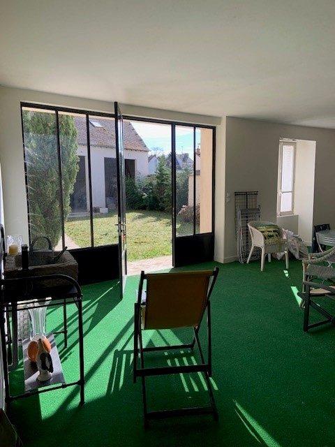 Maison - 193 m² - 16 pièces