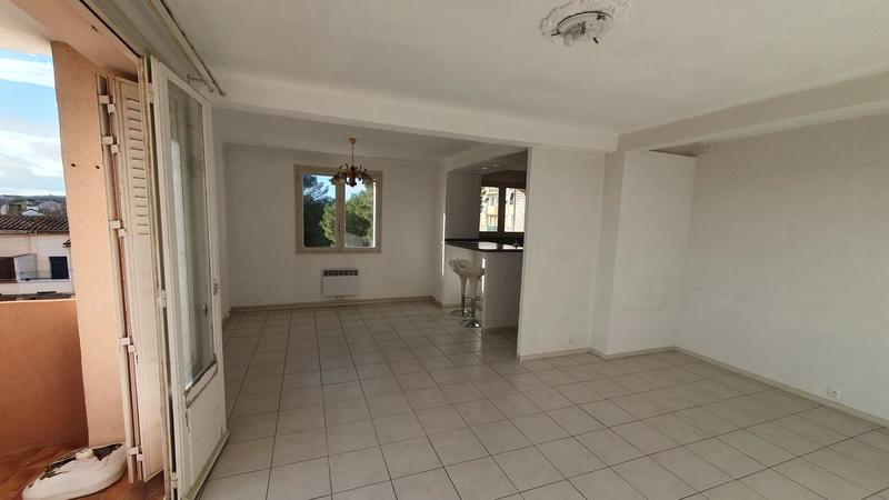 Appartement - 80 m² - 5 pièces