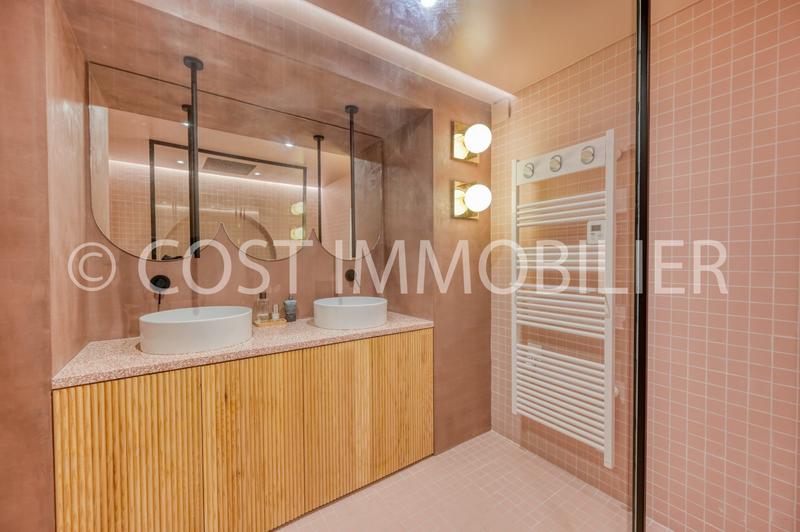 Appartement - 162 m² - 5 pièces