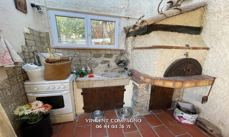 Maison - 80 m² - 6 pièces