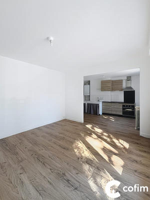 Appartement - 72 m² - 4 pièces