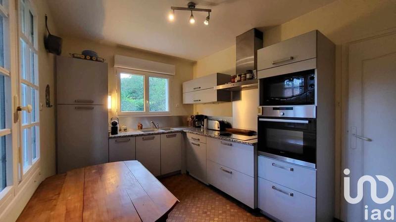 Maison - 169 m² - 6 pièces