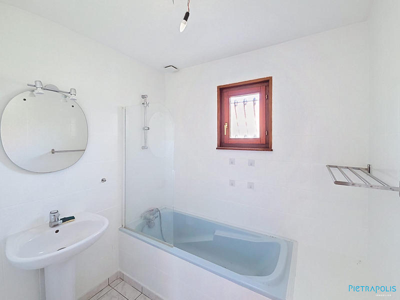 Maison - 157 m² - 7 pièces