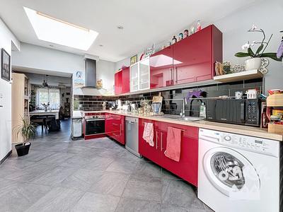 Maison - 88 m² - 3 pièces