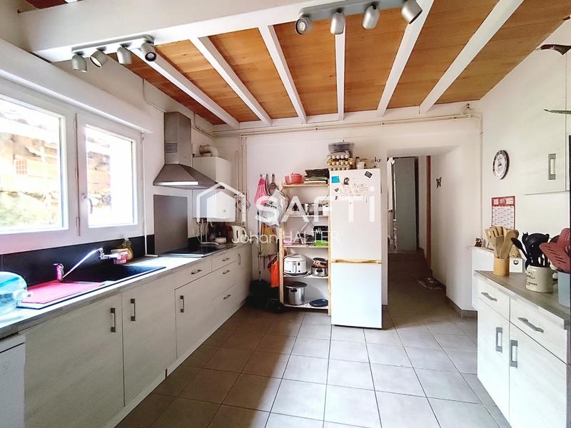 Appartement - 121 m² - 5 pièces